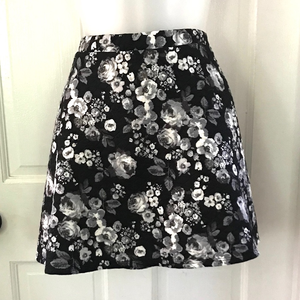 Brat Star Skirt